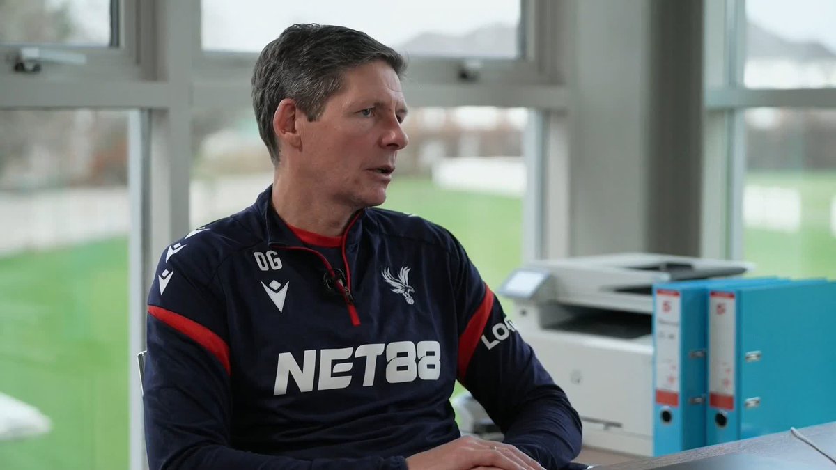 🗣️ "We will talk more" Oliver Glasner says he will have time to discuss a new contract with Crystal Palace in an upcoming break in matches.