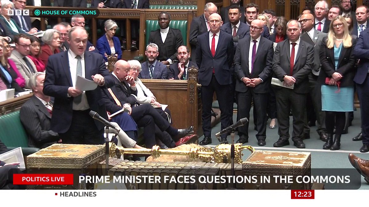 "Isn't it time the PM changed course and put the British national interest first?" Kemi Badenoch asks Badenoch is "totally irrelevant" and "nobody is listening to her", the PM responds #PMQs