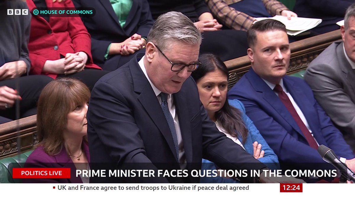 Ed Davey asks the PM whether he agrees that if Trump attacks Greenland it would be the “end of Nato” The PM responds saying he’s working with Nato allies including the US on a “just and lasting peace in Ukraine” #PMQs