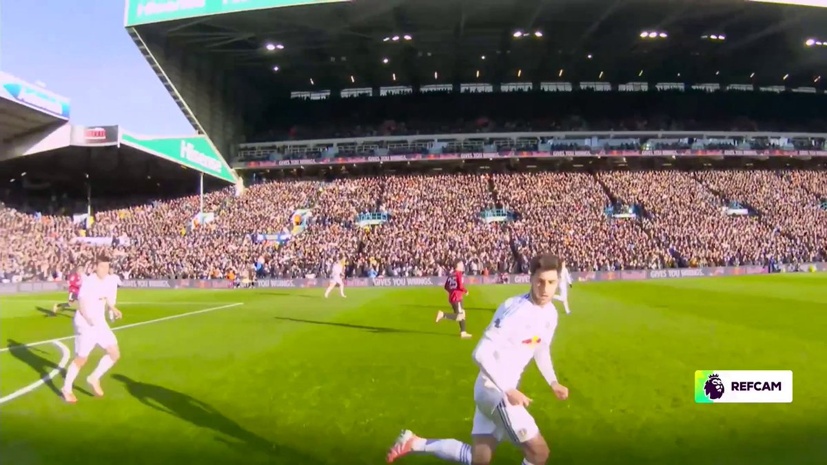 The Ref Cam audio from Leeds 1-1 Man United 🔊