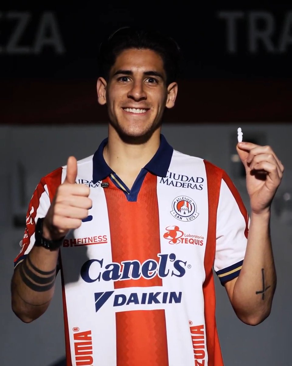 👑🥖 Al muñeco le salió el muñeco. 😇 ¡Bienvenido, Santiago Muñoz! 🔴⚪ #ConAlmaPotosina