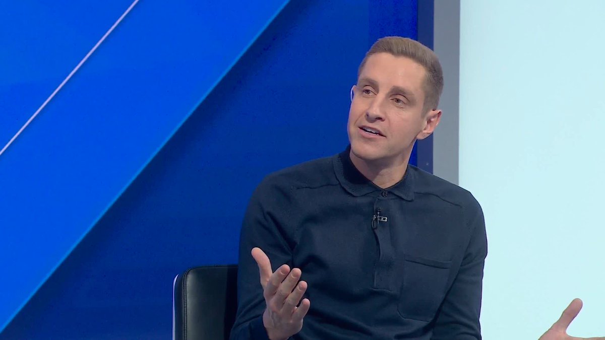 "I don't remember a young man like Liam who has had an opportunity at a football club like this!" 💬 Michael Dawson reacts to his former teammate Liam Rosenior being appointed as Chelsea's head coach 🔵