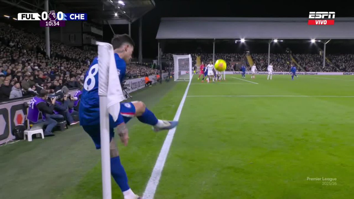 ¡ERA UN GOLAZO OLÍMPICO DE ENZO FERNÁNDEZ! ¡GIGANTE SALVADA DE LENO! 📺 Mirá la Premier League por #DisneyPlus Plan Premium