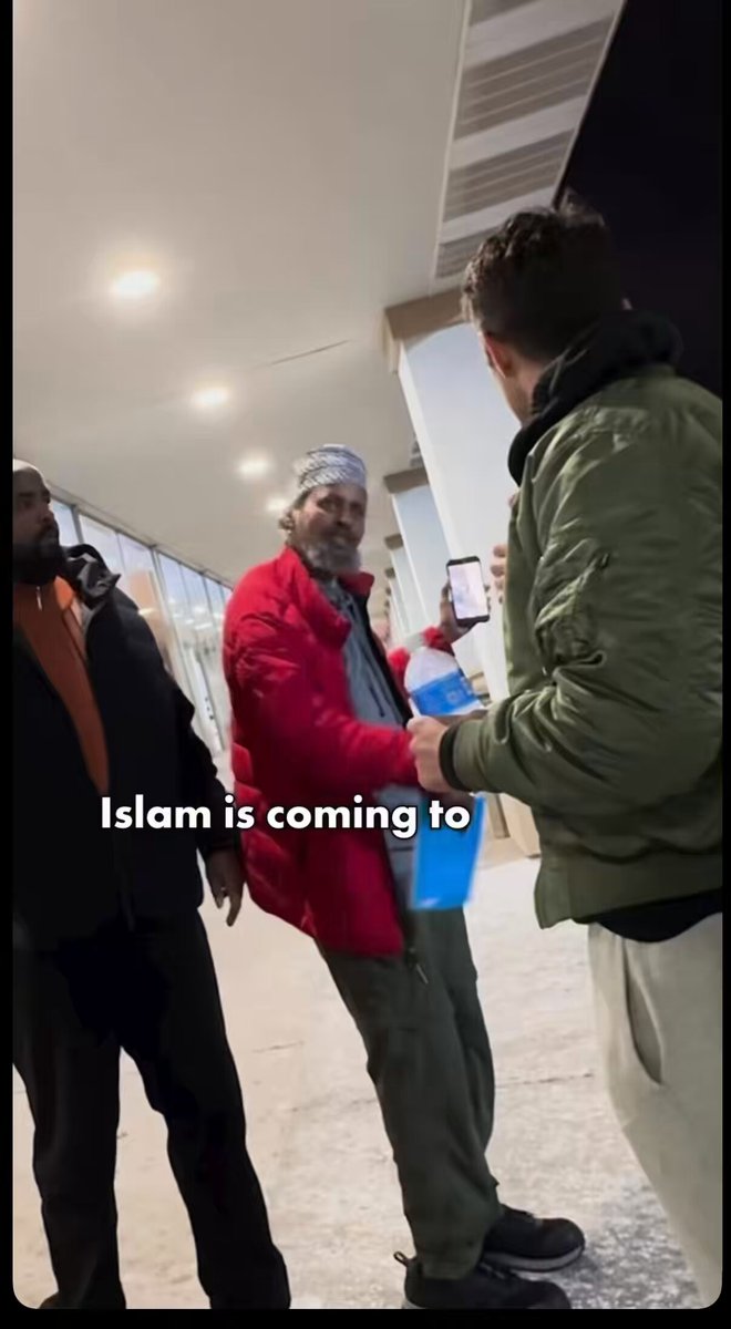 Somali man in Columbus says it out loud “America will become a Muslim state. Our goal is to make America Islamic.” If you don’t think this matters, you’re not paying attention. This is the endgame they’re admitting to. Video by Real Muckraker