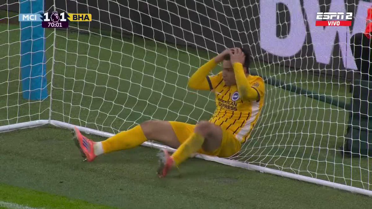 #PremierLeague: Increíble lo que acaba de fallar Diego Gómez ante el #ManchesterCity.