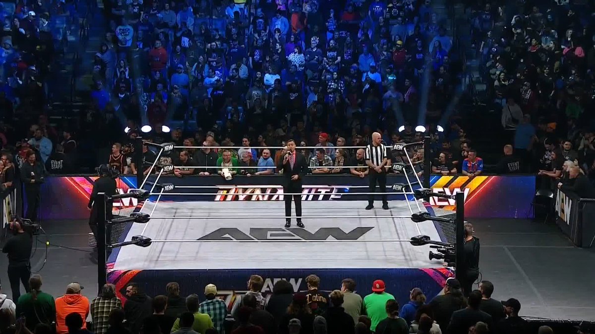 It's time for our LIGHTS OUT MAIN EVENT! Watch #AEWDynamite LIVE on TBS &amp; HBO Max