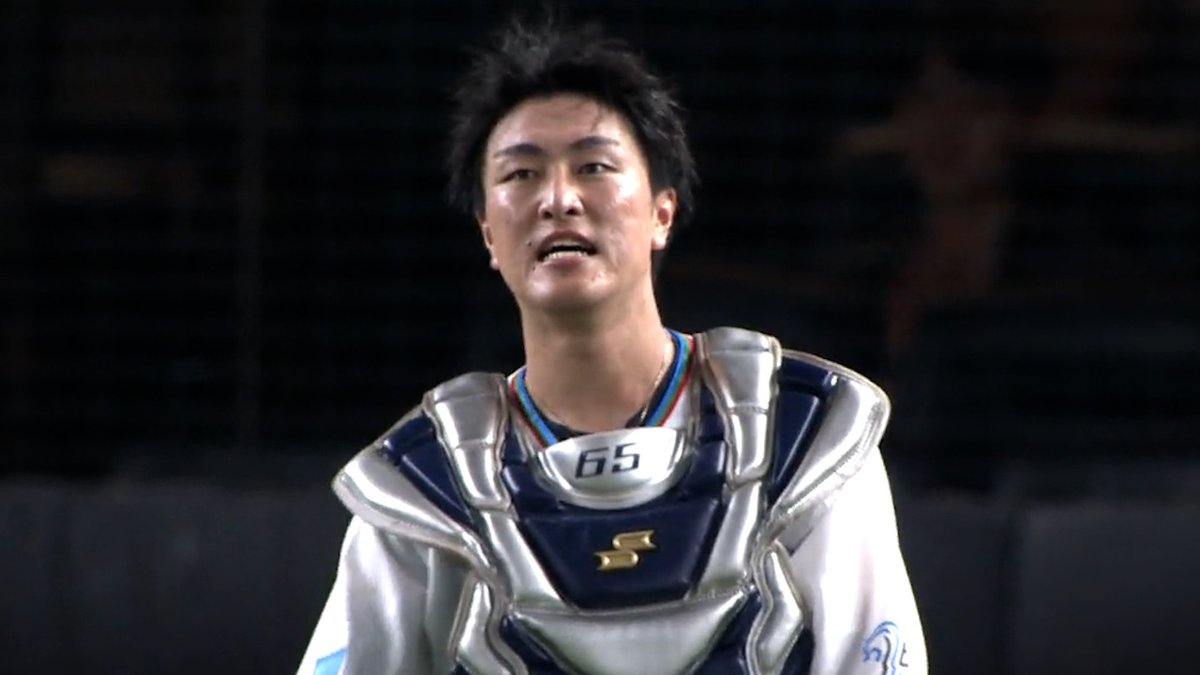DeNAは西武にFA移籍した 桑原将志(32)の 人的補償として 古市尊捕手(23)を獲得 背番号は60 読み方は ふるいちたける いいですね~👍 ようこそ、横浜へ