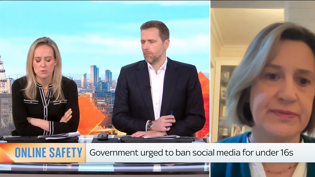 🗣️ "To say 'it's against the law' is a very powerful way of protecting your children" Former home secretary Amber Rudd joined Sophy Ridge & Wilfred Frost to chat about online safety and banning under 16s from social media ⬇️