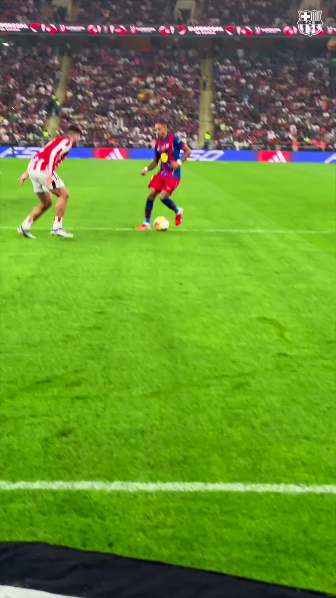 Así se vivió el gol de Raphinha a pie de campo 📲