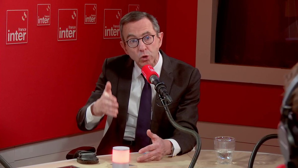 L'intervention de Trump au Venezuela, justifiée par la légitime défense, selon Bruno Retailleau, sénateur et président des Républicains. Il était au micro de Florence Paracuellos et Benjamin Duhamel ce matin dans #LaGrandeMatinale ➡️