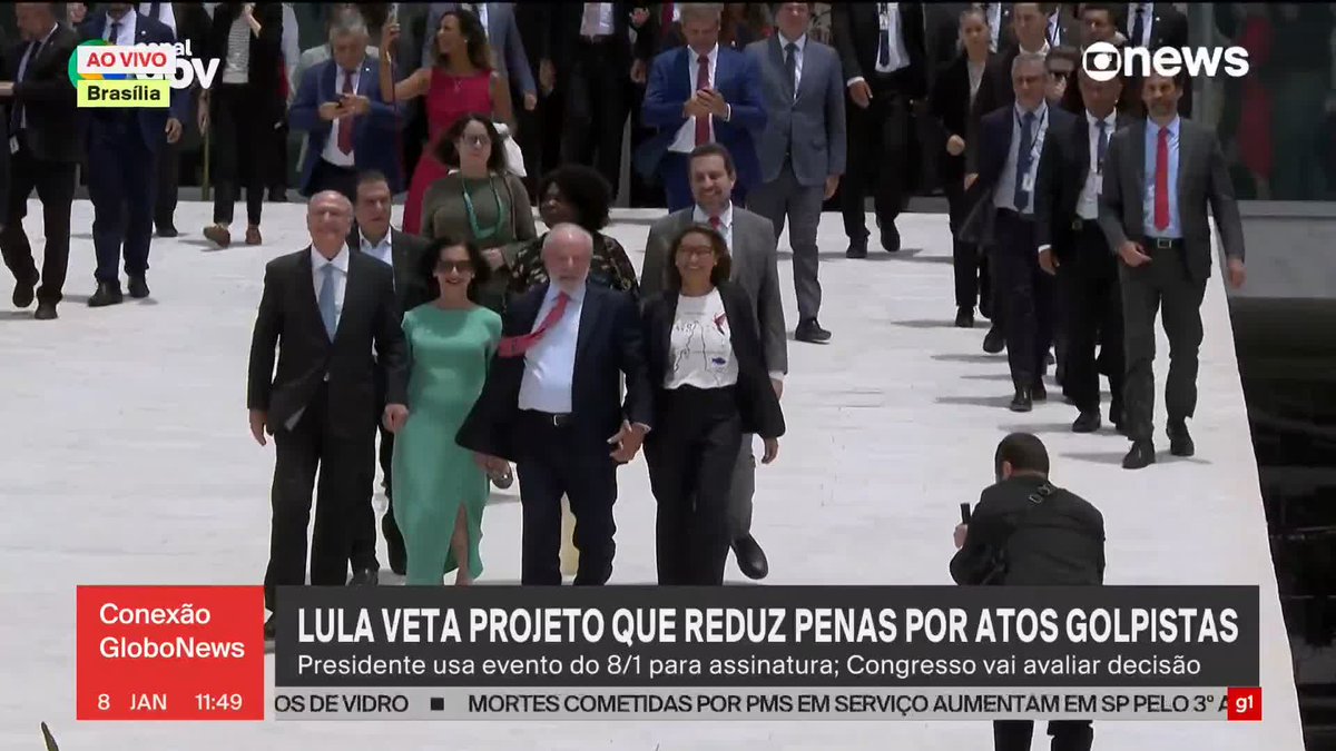 URGENTE: presidente Lula assina veto integral ao PL da Dosimetria em evento de defesa da democracia. ➡️ Assista à #GloboNews: #ConexãoGloboNews