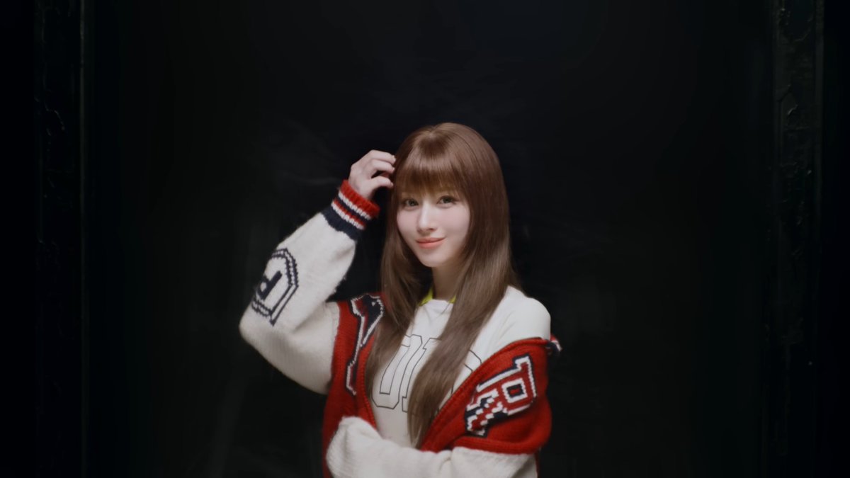 SANA in the new teaser for MISAMO's 'Confetti' music video out on January 16th.