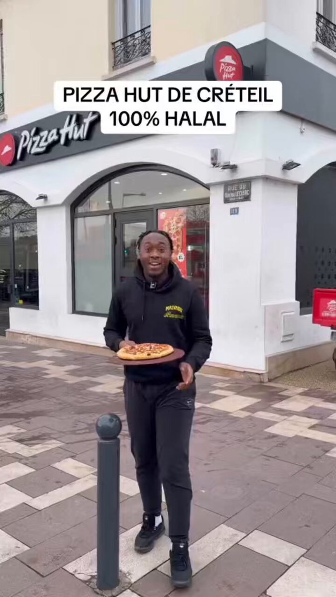 🔴FLASH 🇫🇷#HALAL Après plusieurs enseignes américaines, c’est au tour de la célèbre chaîne américaine PIZZA HUT🍕 d’entamer une transition progressive vers le halal en France.