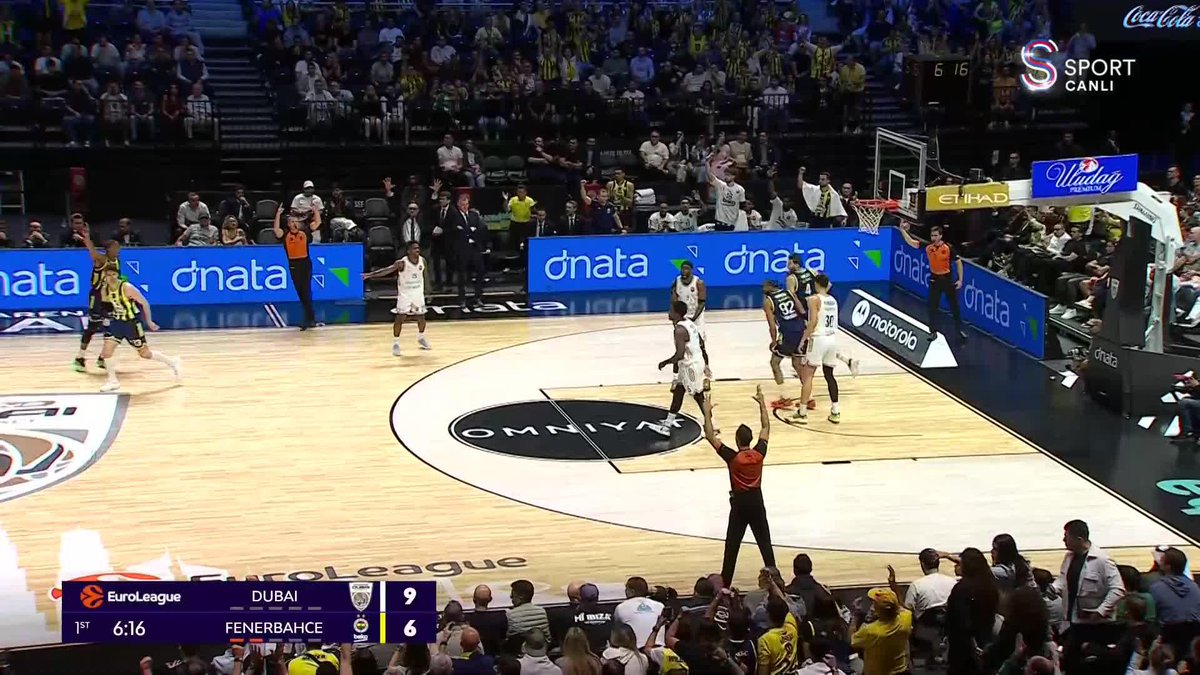 Tarık Biberovic'den harika üçlük! 🔥3️⃣