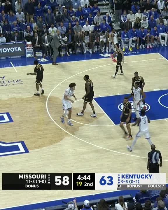 This was the moment that my brain had the actual thought, "maybe we just figured out our half-court offense." Kentucky scored just 2 more points for the remainder of the game