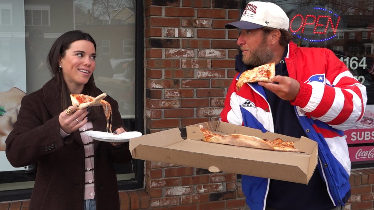 𝗧𝗥𝗘𝗡𝗗𝗜𝗡𝗚: Drake Maye's wife Ann Michael did a pizza review with Dave Portnoy in New England. The Queen of the North 😭😭