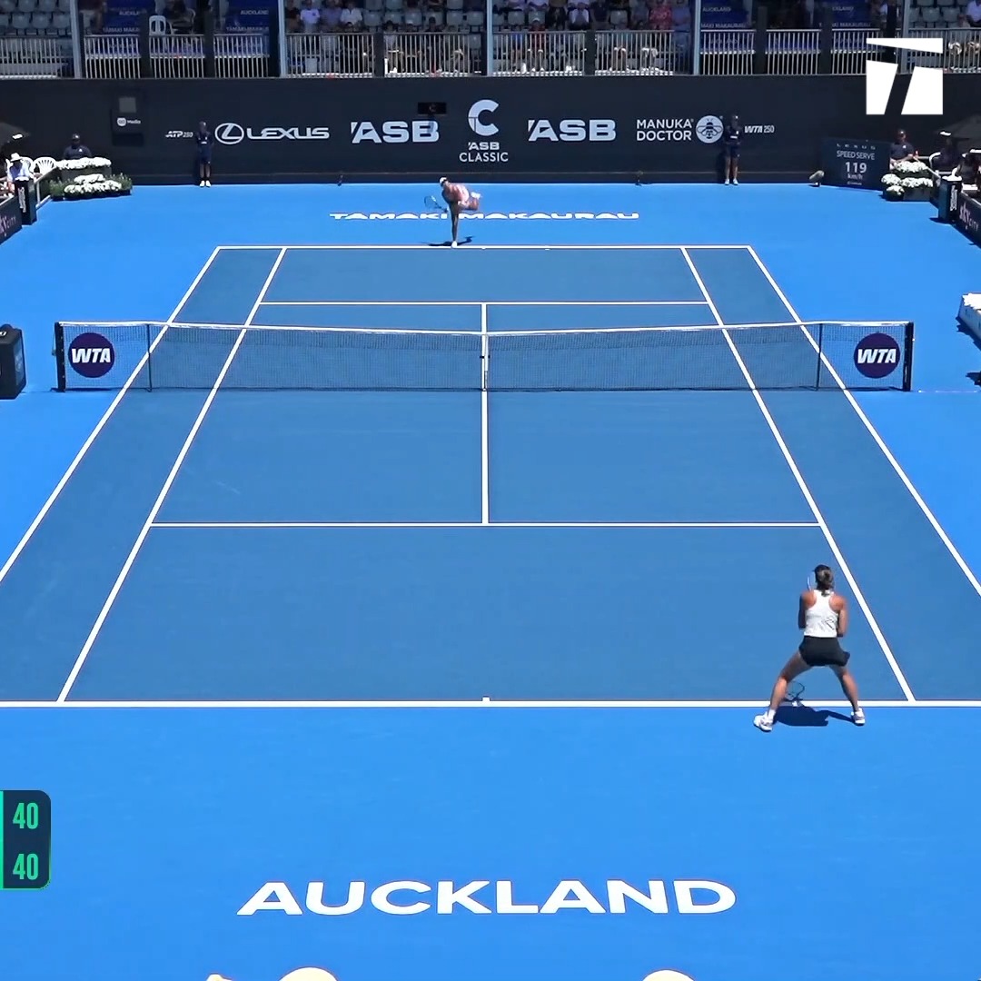 Alex Eala looking really impressive against Magda Linette right now 👀 #ASBClassic26