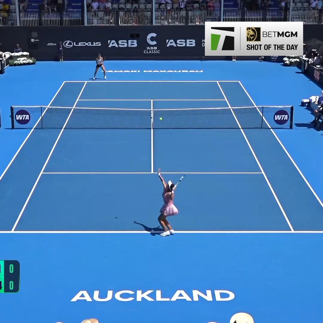 Alex Eala was a rockstar today on court 🌟 She makes the high backhand volley look EASY for the BetMGM 🦁 shot of the day! #ASBClassic26