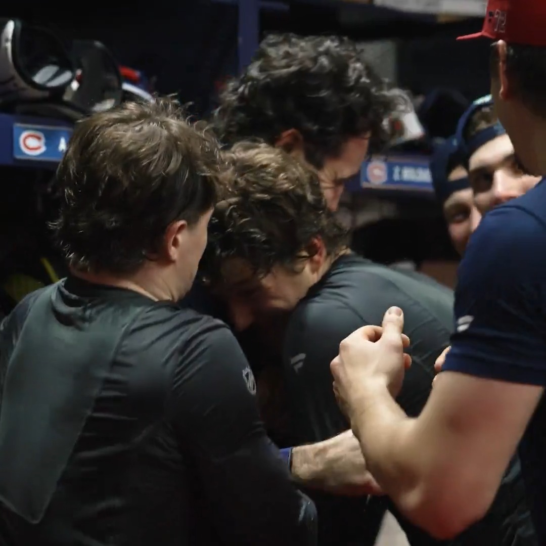Encore ce soir, on se retient de ne pas crier FAMILLE à tout bout de champ For a second consecutive night, we've failed to resist the urge to yell FAMILY #GoHabsGo