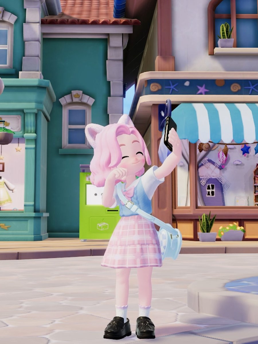 🎉 Heartopia Launch Rewards Roundup👇 🎟️ 10 Free Draws + Moonlight Crystals 🎹 Grand Piano & 🚗Two-Seat White Sedan 👗 Limited Furniture & Outfits for free Plus awesome sports cars waiting for you to claim! Come start your amazing town life now 💖 #heartopia