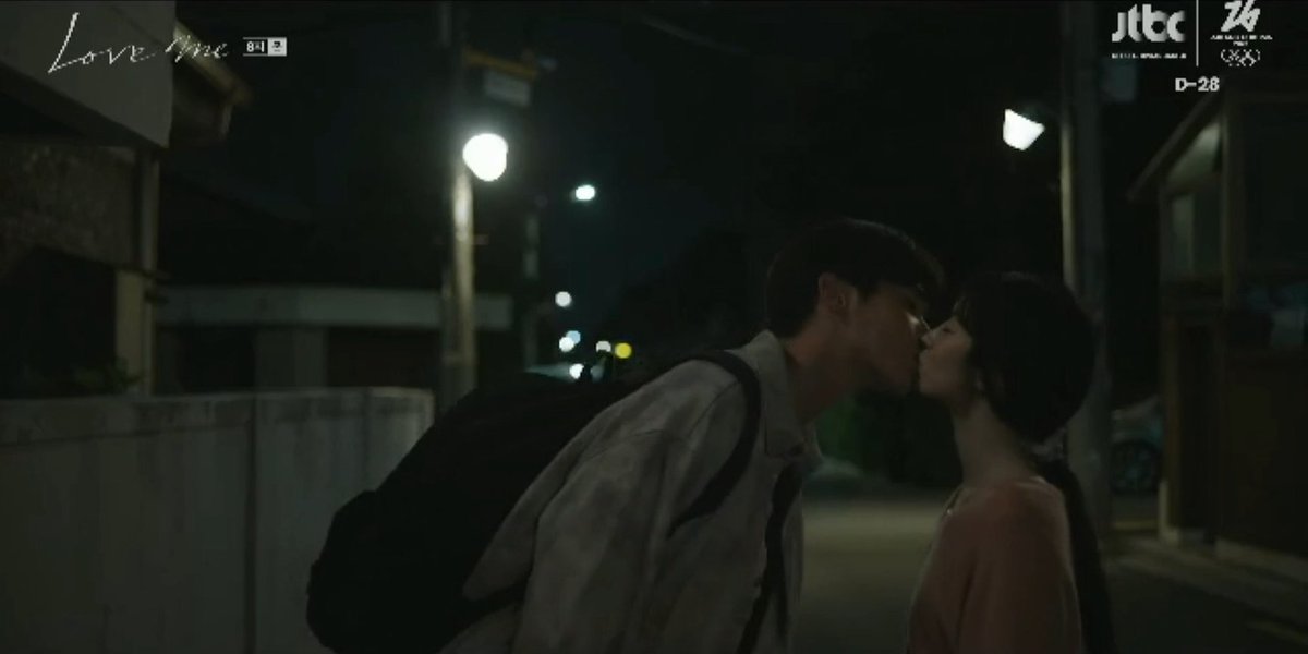 Dahyun's kiss scene with the height difference and their domestic hand holding walking her home