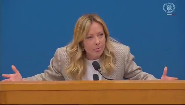 "Non sono d'accordo con Trump, il diritto internazionale va difeso. Ma cosa dobbiamo fare, assaltare i McDonald?"