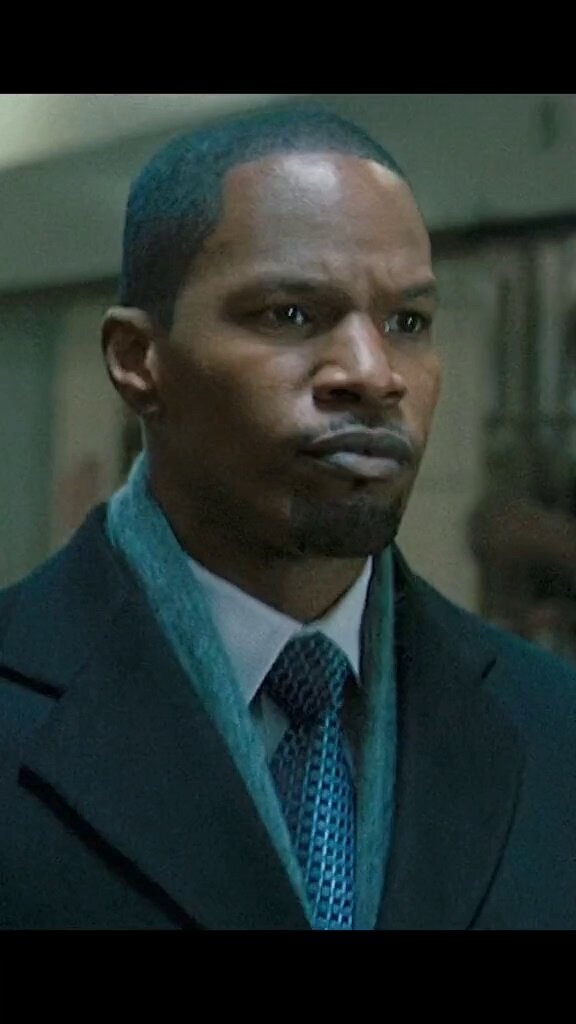 Gerard Butler was originally cast as the prosecutor, while Jamie Foxx was set to play Clyde Shelton in Law Abiding Citizen (2009), but the two later swapped roles during development. Butler was drawn to Clyde’s darker, more complex character, while Foxx preferred to play the prosecutor....