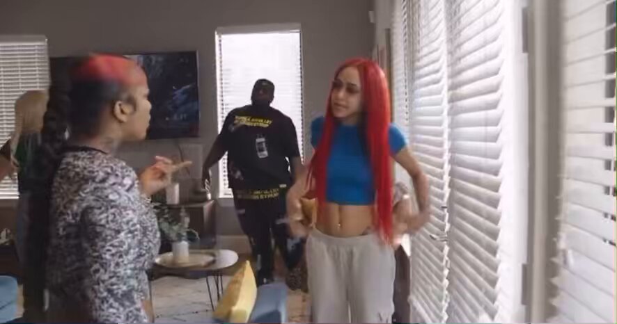 Jayla VS Cuzzo 💥 📺 Bratz House