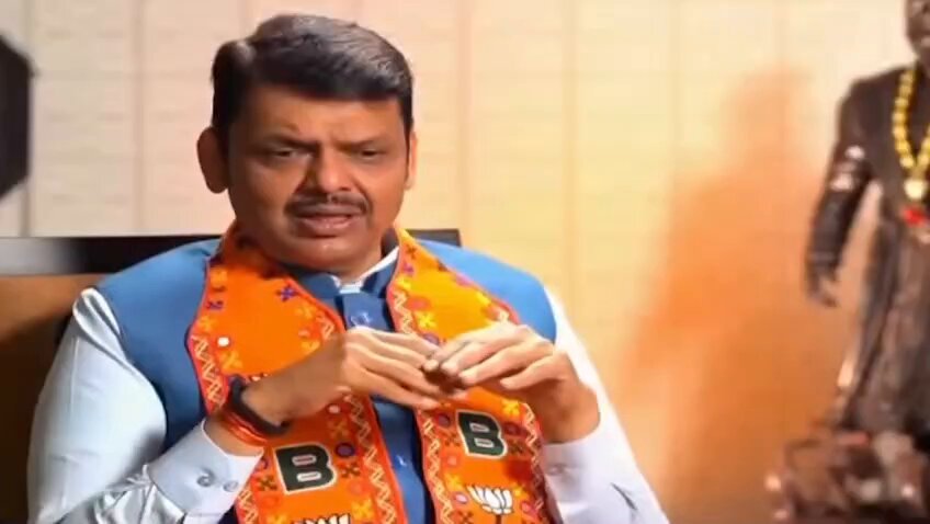 "Bangladeshis enter West Bengal because of Mamata Banerjee. Then they reach Mumbai. We will deport all illegal Bangladeshis from Mumbai" - CM DEVENDRA FADNAVIS