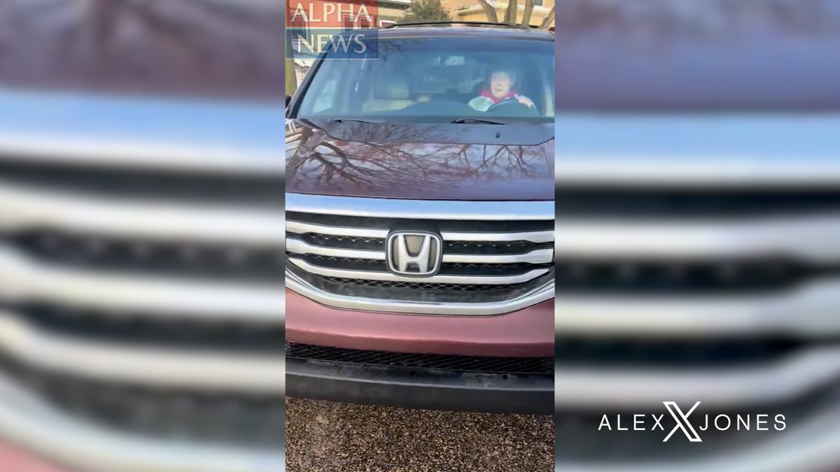 🚨BREAKING VIDEO: New Angle Of Renee Good Ramming ICE Agent Jonathan Ross Released! Cellphone Footage Shows ICE Agent’s POV Moments Before Minneapolis Shooting