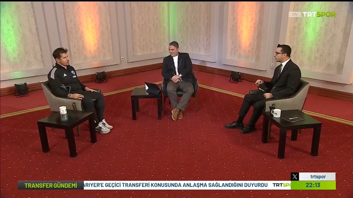 📌 Kasımpaşa Teknik Direktörü Emre Belözoğlu TRT Spor'un konuğu. 🎙️ E. Tuna Akdemir ve Tarık Üstün soruyor, Emre Belözoğlu yanıtlıyor. 📡 Canlı Yayın: