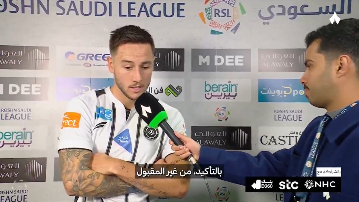 «ما يحدث يُعد غير مقبول للشباب، بدايتنا كانت جيدة، لكن تعرّضنا لطرد لاعب وركلة جزاء مشكوك بها. أنا لا ألعب في مركزي المفضل، لكني أقدّم كل شيء لهذا الفريق.» جوش براونهيل، لاعب الشباب، مع مراسل «ثمانية» محمد الصوينع 🎤 #التعاون_الشباب | #دوري_روشن_السعودي