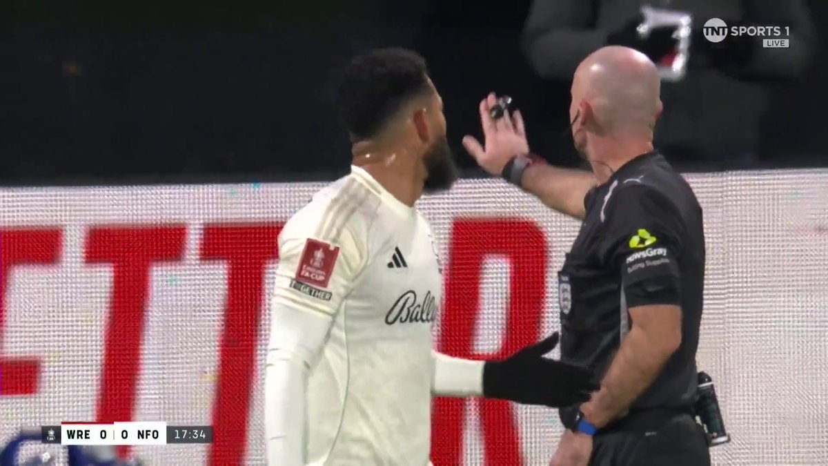 Douglas Luiz is left stunned as his opener is ruled out for handball ❌ 📺 TNT Sports &amp; discovery+ UK