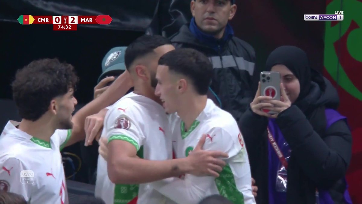 🔥🇲🇦 تصويبة إسماعيل صيباري تسكن شباك المنتخب الكاميروني! المنتخب المغربي يواصل التألق في هذه المباراة ⚽️👏 #كأس_أمم_إفريقيا | #المغرب_الكاميرون