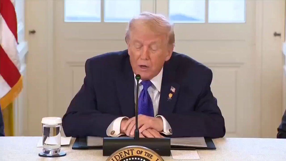 🚨#SONDAKİKA ABD Başkanı Trump’tan Danimarka’ya: “Eğer Grönland’ı biz almazsak, komşunuz Rusya ya da Çin olur. Buna asla izin vermeyiz.”