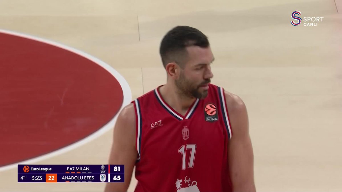 😱😱 Saben Lee, orta sahadan 3+1 aldı!
