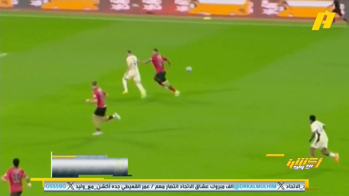 المستشار التحكيمي- محمد فودة: - طرد لاعب الخلود صحيح - ضربة جزاء الاتحاد صحيحة - د 70 ضربة جزاء تحتسب للاتحاد.. سمير عثمان: لا يوجد خطأ - د 74 ضربة الجزاء لم تحتسب للاتحاد #الاتحاد_الخلود مجاناً على MBC شاهد برنامج #أكشن_مع_وليد يومياً الساعة 11:00 مساءً بتوقيت السعودية على #MBCAction لمتابعة البث المباشر