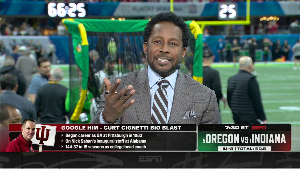 "Once you have a guy who believes in you like that, you're willing to run through a brick wall for him. And that's what Cignetti has with his team." Desmond Howard discusses the culture shift Curt Cignetti has sparked for the Hoosiers 💪