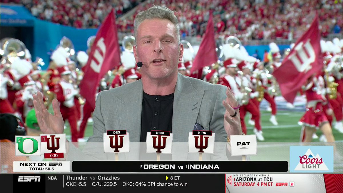 The entire College Gameday crew picked Indiana over Oregon 😯