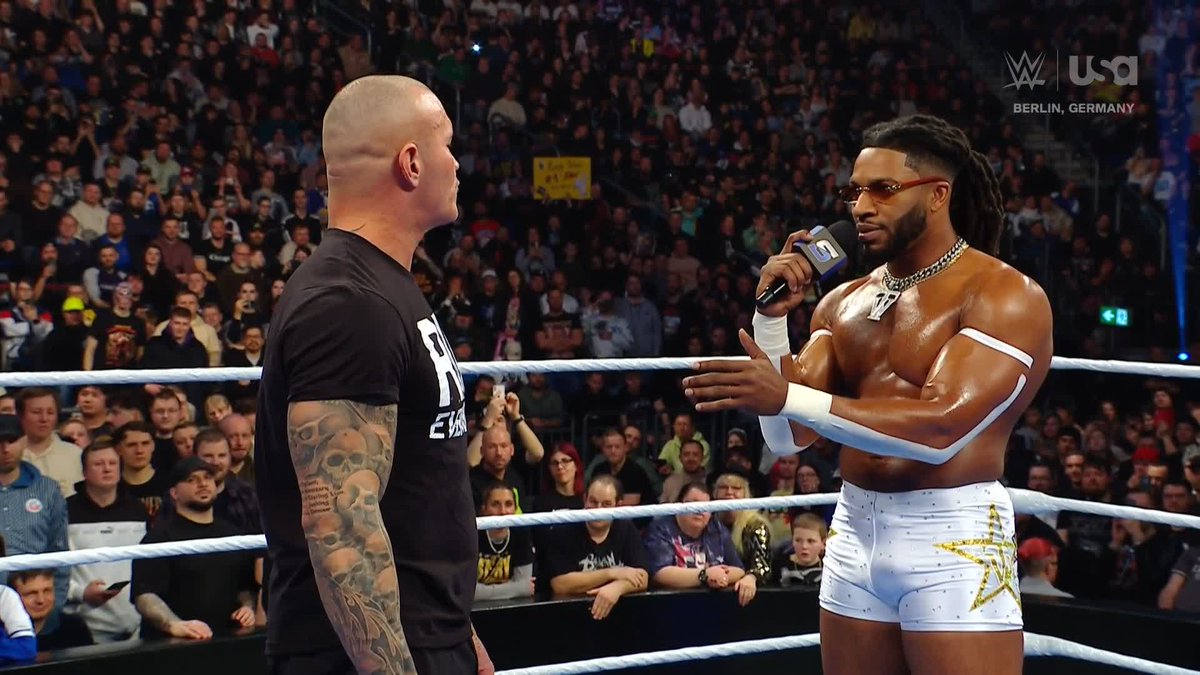 .Trick Williams messed around and he found out... ๐
Randy Orton