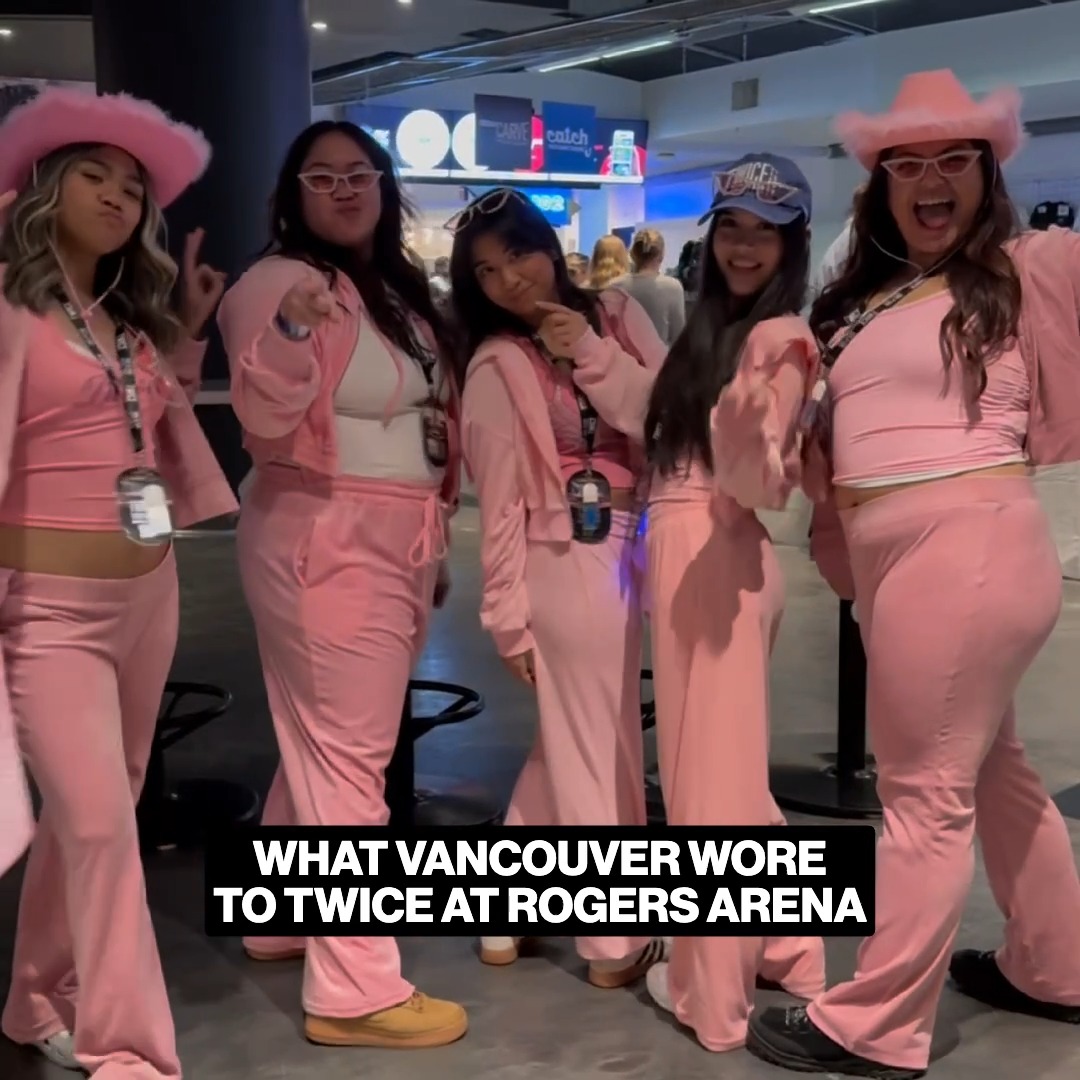 Vancouver showed up in STYLE to Rogers Arena for TWICE Night 1! 🔥
