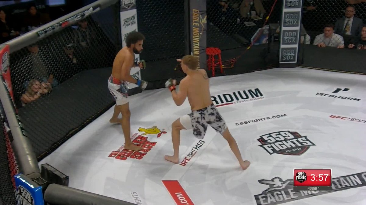 THAT HAND SPEED!! Shane Collins wins by knockout in round 1 [ #559Fights120 | LIVE on UFC Fight Pass ]