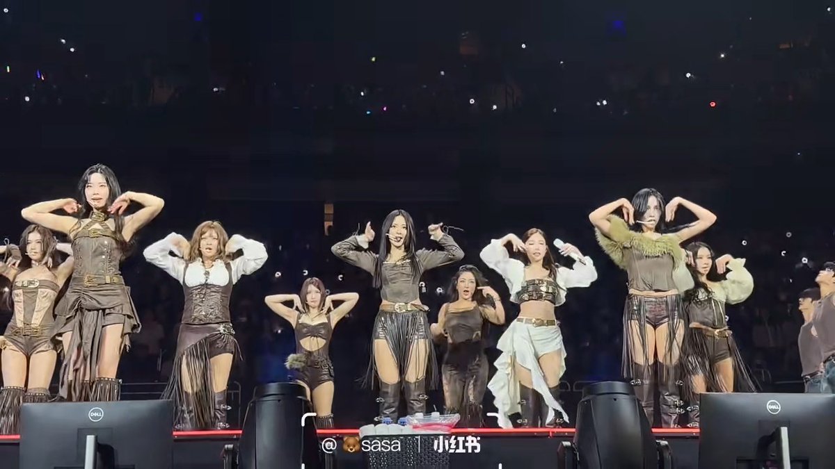 WKEJWKEK the way i literally gasped when she got into the center #hellyeah