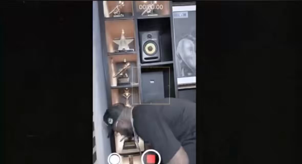 So when will Medikal release this masterpiece with Davido? It’s been 3 years since they recorded this song🥲