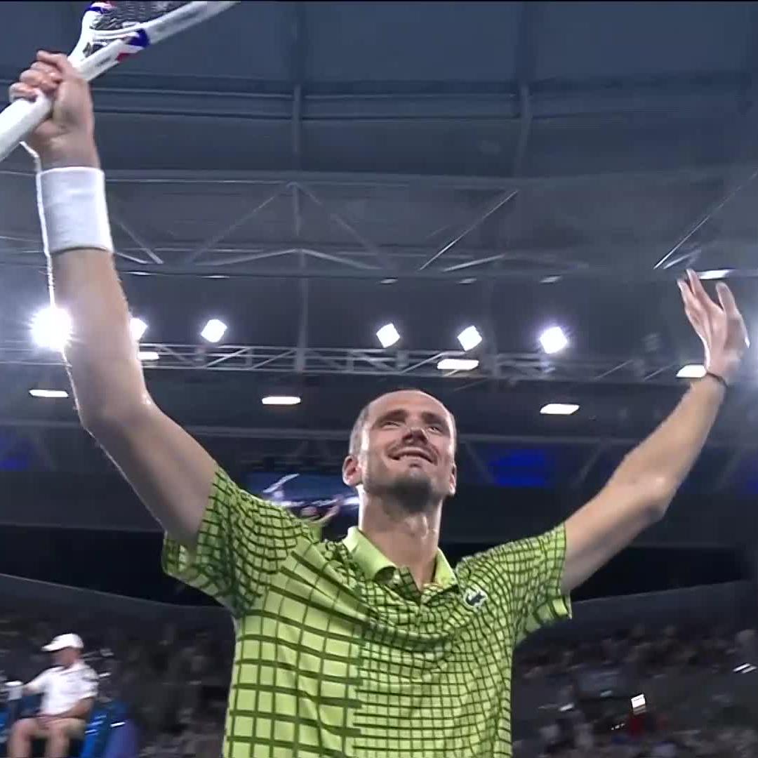 At the first time of asking, Daniil Medvedev reaches his first final of 2026 ✅ #BrisbaneTennis