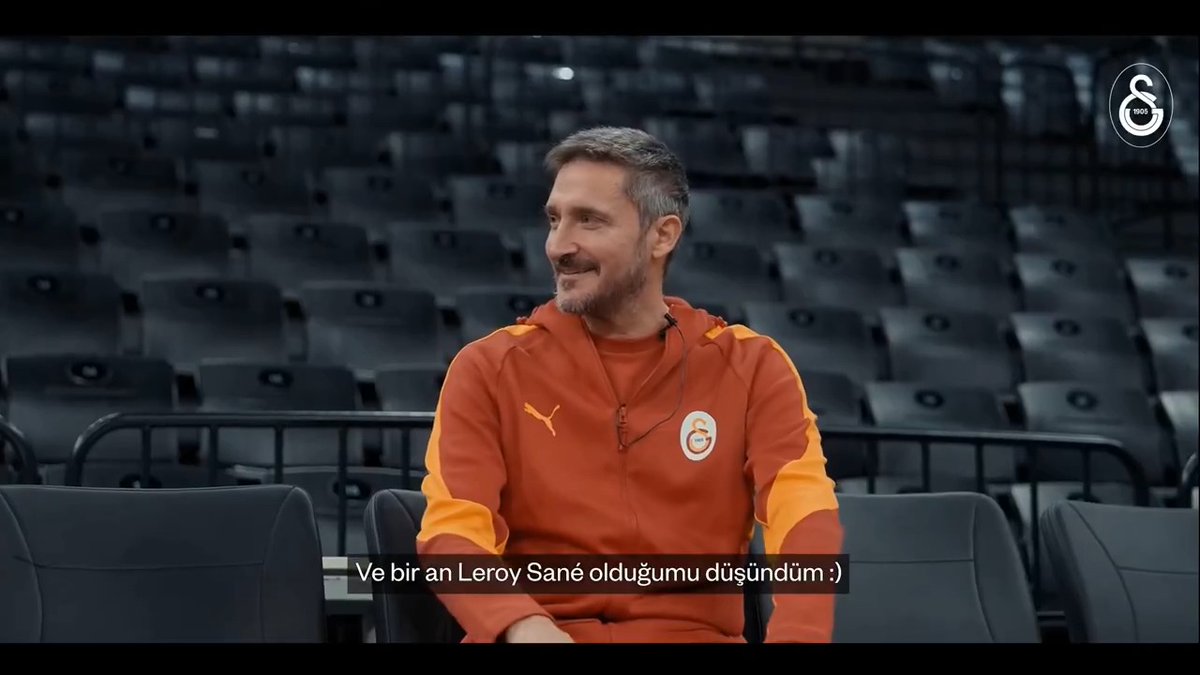 🏀 Gianmarco Pozzecco: "Antrenmanın bir anında futbolcu gibi hissettim. Ve bir an Leroy Sane olduğumu düşündüm 🙂"