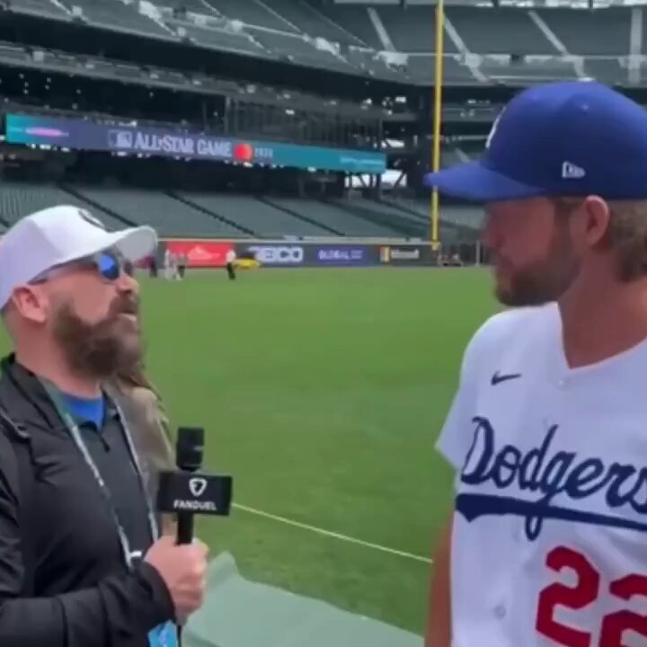 Clayton Kershaw's Curveball Grip.