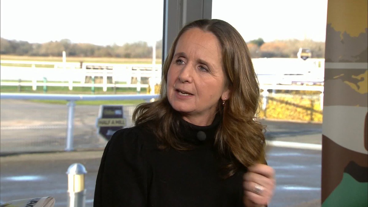 🗣️ "Is it good for Irish racing to see five or six runners from the same yard in each of the major races?" Alice Plunkett on whether or not it is beneficial for Irish racing to have such dominant yards #ITVRacing