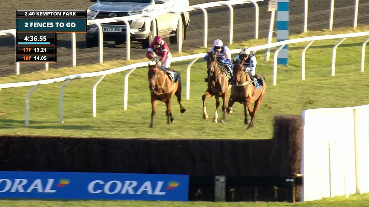 HE ROLLS BACK THE YEARS! 🤩 Edwardstone is victorious in the Coral Silviniaco Conti Chase 🏆 #ITVRacing | Tom Cannon