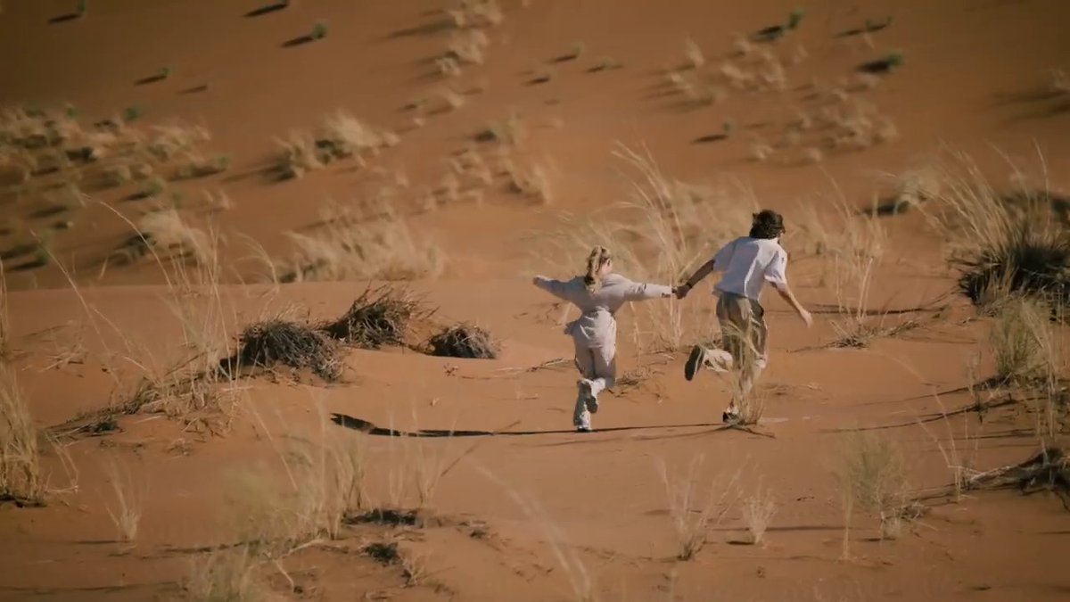 My new travel film is available on YouTube! 🇳🇦 Discover the breathtaking beauty of Namibia...